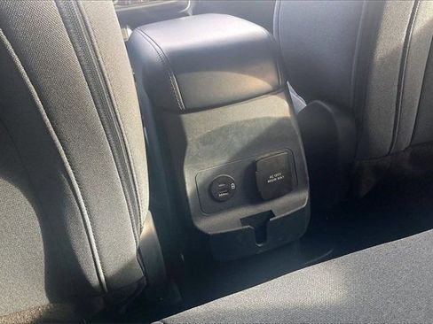 Certified 2023 Ford Maverick XLT w/ XLT Luxury Package image 33