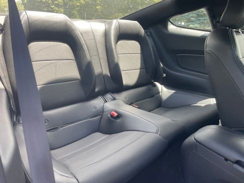 Used 2019 Ford Mustang GT Premium w/ GT Performance Package RWD image 20