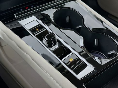 New 2026 Volkswagen Atlas SE AWD/4WD image 16