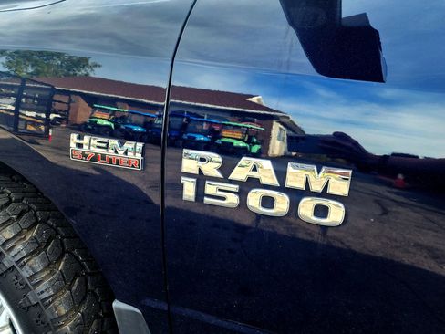 Used 2018 RAM 1500 Express w/ Express Value Package image 34