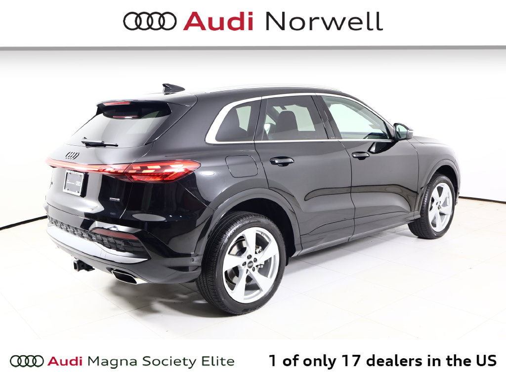 Certified 2025 Audi Q5 Premium w/ Premium Plus AWD/4WD image 18