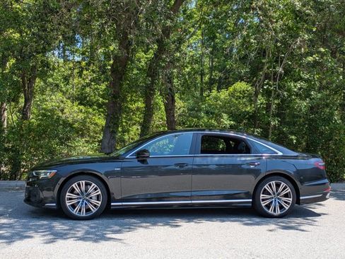 Used 2023 Audi A8 L 3.0T w/ Luxury Package image 9