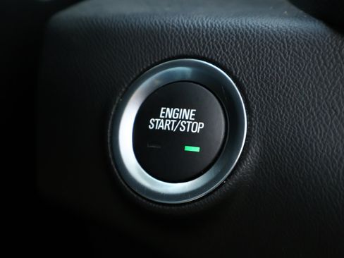 Used 2024 GMC Terrain AT4 w/ Tech Package AWD/4WD image 19