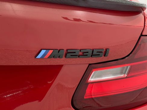 Used 2015 BMW M235i xDrive Coupe image 38