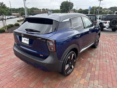 Used 2025 Nissan Kicks SR FWD image 36
