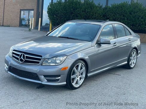 Used 2014 Mercedes-Benz C 300 4MATIC Sedan image 3