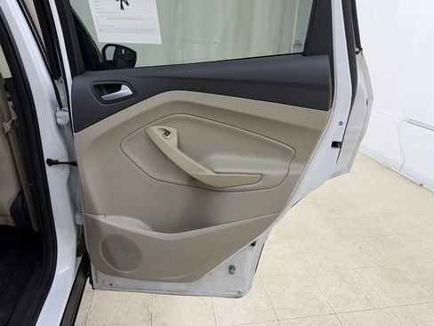 Used 2018 Ford Escape SEL FWD image 13