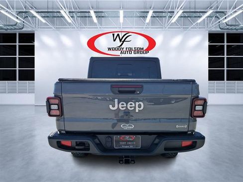 Used 2022 Jeep Gladiator Overland w/ Popular Equipment Package image 4