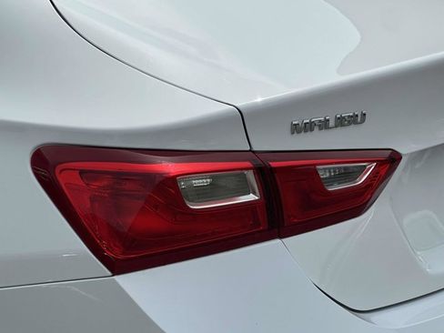 Used 2023 Chevrolet Malibu LT FWD image 10