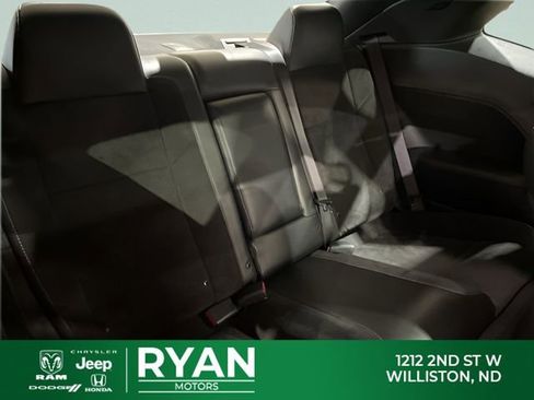 Used 2023 Dodge Challenger R/T w/ Plus Package image 29