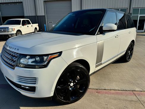 Used 2017 Land Rover Range Rover Supercharged AWD/4WD image 10