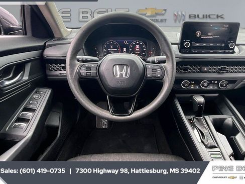 Used 2023 Honda Accord LX image 5