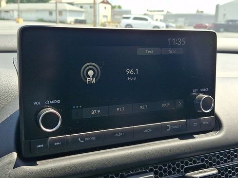 Used 2025 Honda HR-V Sport image 16