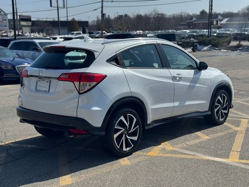 Used 2020 Honda HR-V Sport image 6