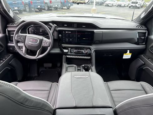 New 2026 GMC Sierra 2500 AT4X AWD/4WD image 31