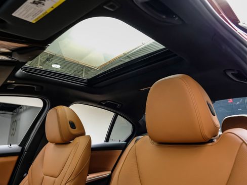 Used 2025 BMW M340i image 5