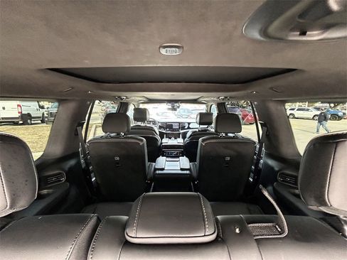 Used 2024 Jeep Grand Wagoneer L Series II w/ Quick Order Packagew 28T image 16