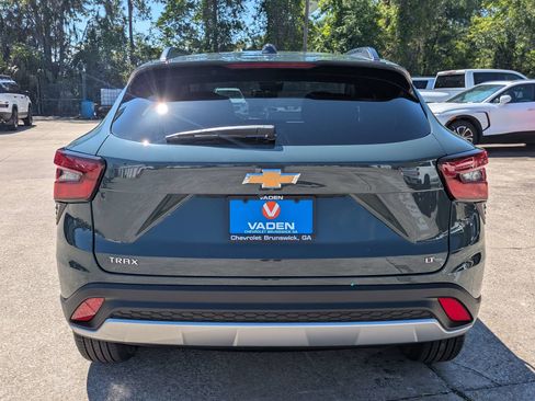 New 2026 Chevrolet Trax LT FWD image 26