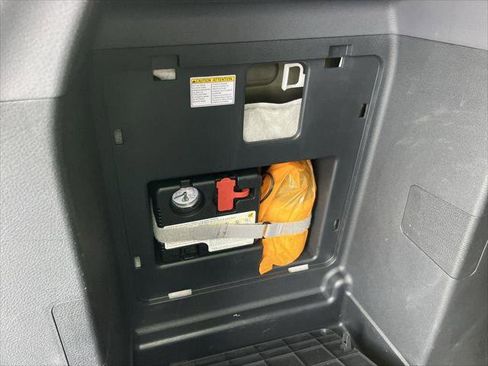 Certified 2021 Toyota Sienna XSE w/ XSE Plus Package image 30