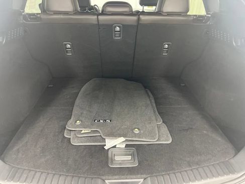 Used 2023 MAZDA CX-5 Signature AWD/4WD image 9