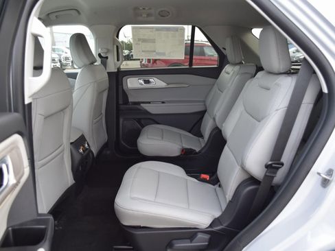 New 2026 Ford Explorer Active w/ Active Comfort Package image 20