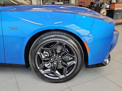 New 2026 Dodge Charger R/T AWD/4WD image 5