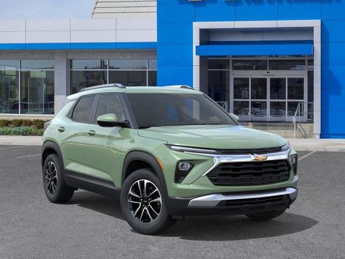 New 2026 Chevrolet TrailBlazer LT FWD image 7