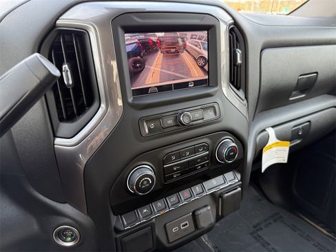 Used 2023 Chevrolet Silverado 1500 Custom Trail Boss image 17