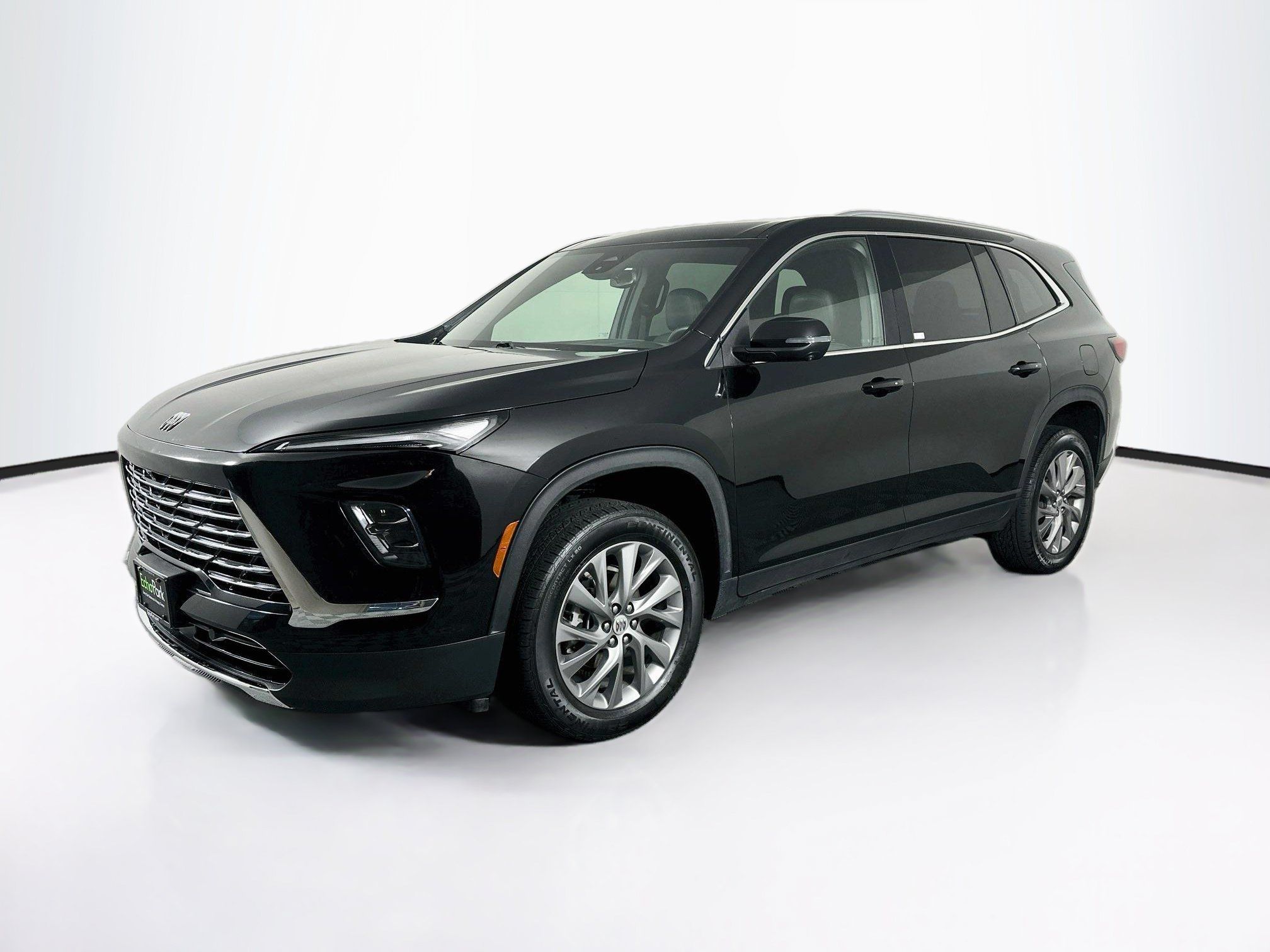 Used 2025 Buick Enclave Preferred FWD image 3