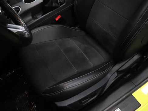 Used 2021 Ford Mustang GT Premium w/ Carbon Sport Interior Package image 20