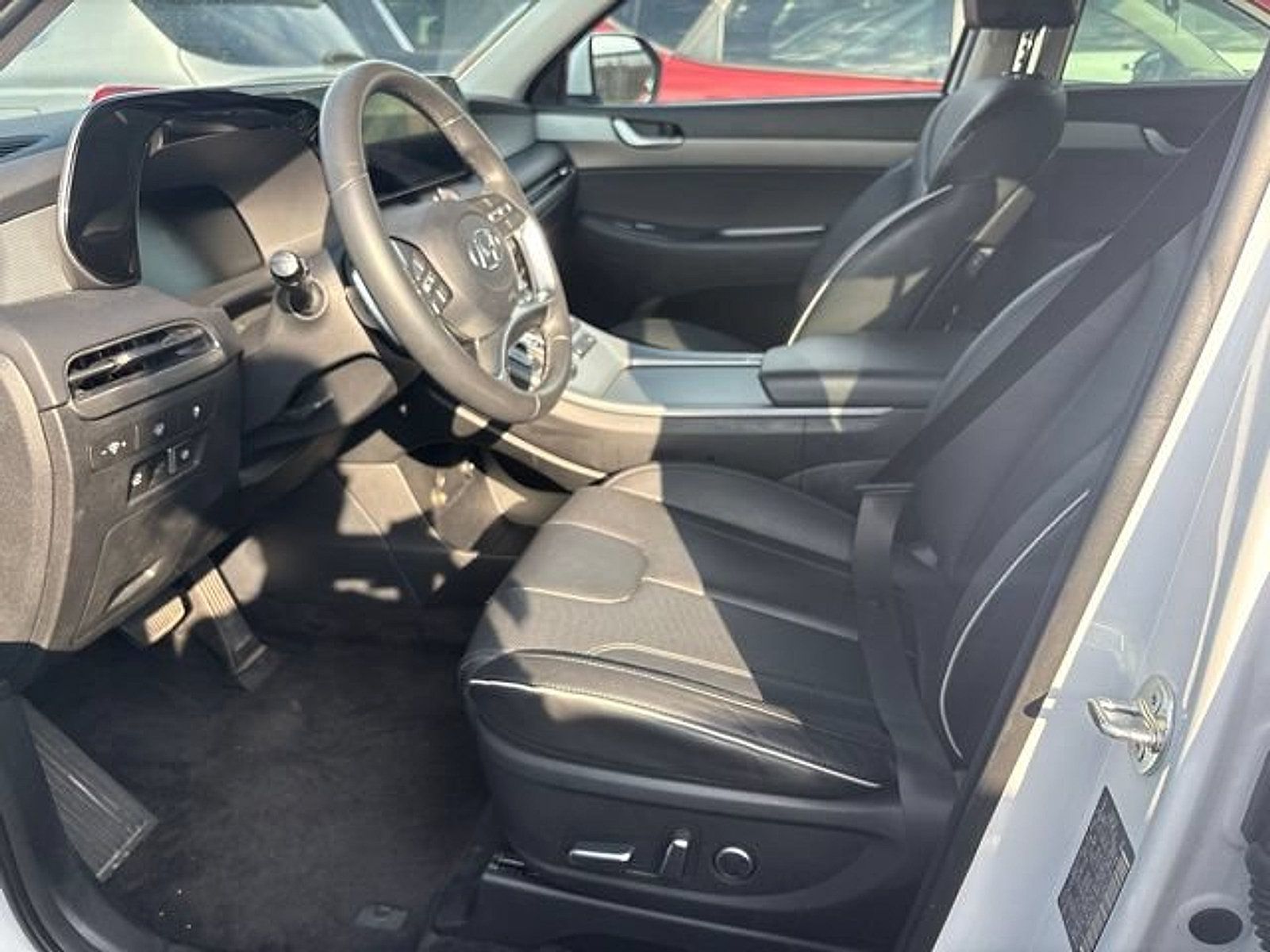 Certified 2025 Hyundai Palisade SEL AWD/4WD image 19