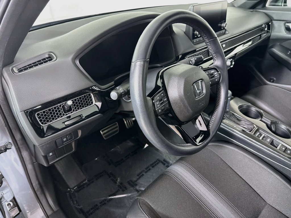 Used 2025 Honda Civic Sport image 10