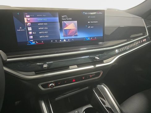 Certified 2025 BMW X6 xDrive40i w/ Premium Package AWD/4WD image 15