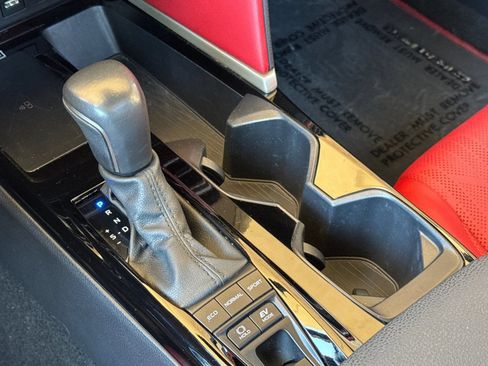 Used 2025 Toyota Camry XSE FWD image 21