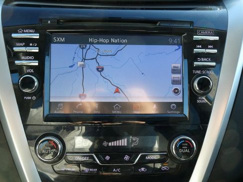 Used 2017 Nissan Murano Platinum w/ Platinum Technology Package image 28