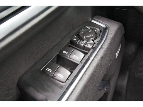 Used 2025 Chevrolet Silverado 2500 LTZ w/ LTZ Convenience Package AWD/4WD image 19