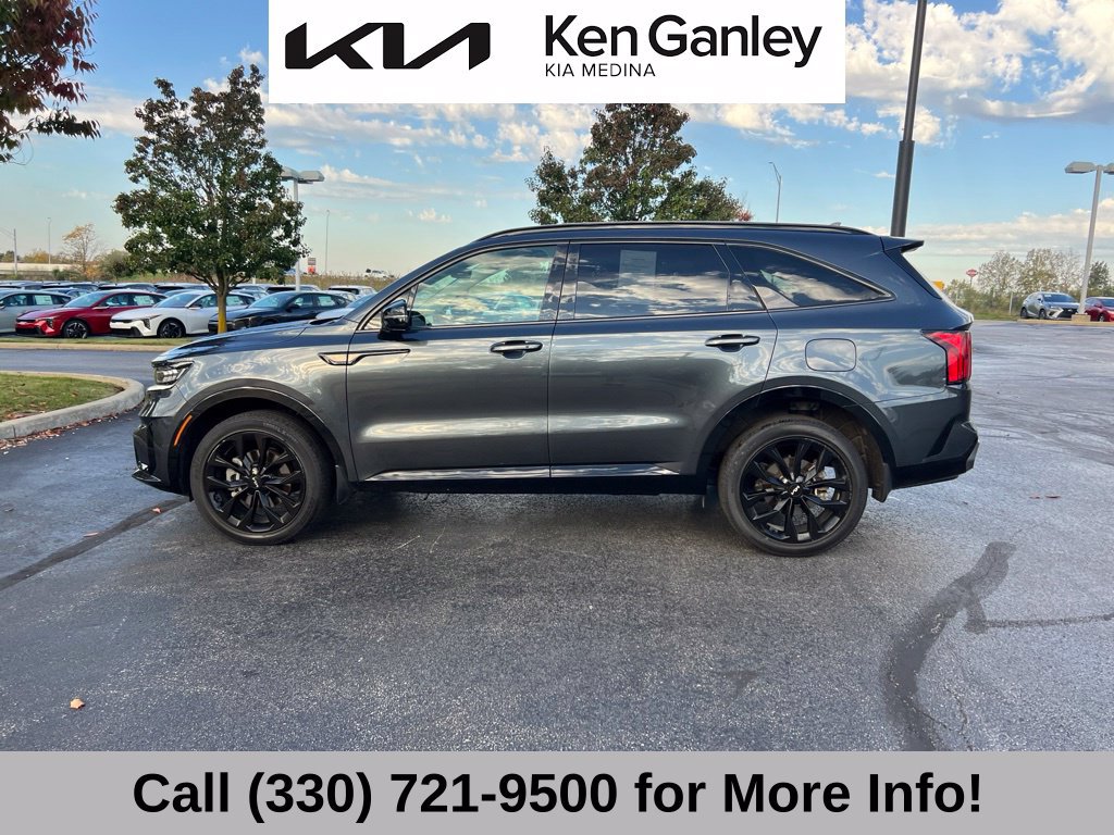 Certified 2023 Kia Sorento SX AWD/4WD image 9