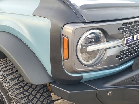 Used 2021 Ford Bronco Badlands image 5