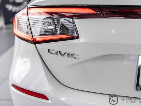 Used 2023 Honda Civic Sport image 13