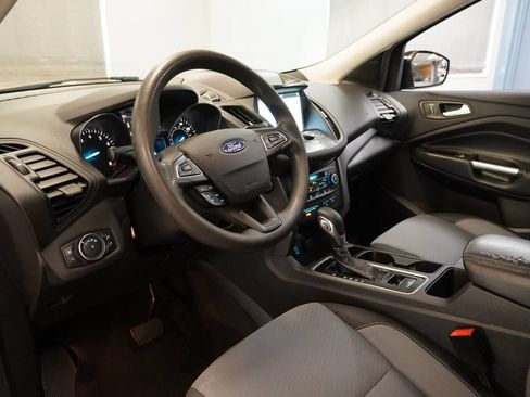 Used 2019 Ford Escape SE FWD image 5