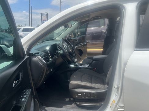 Used 2021 Chevrolet Equinox LT FWD image 10