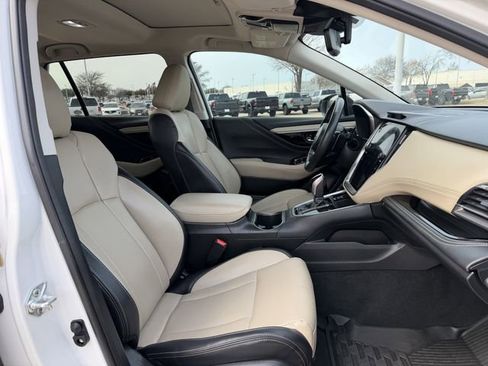 Used 2025 Subaru Outback Limited image 29