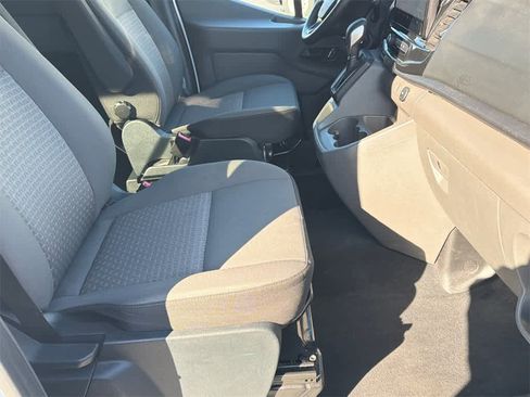 Used 2023 Ford Transit 350 XLT image 12