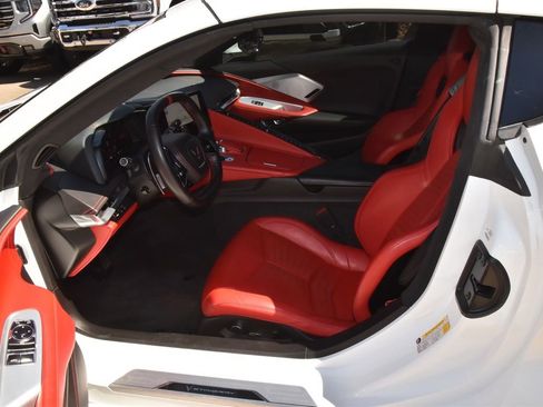 Used 2022 Chevrolet Corvette Stingray w/ Z51 Performance Package image 29