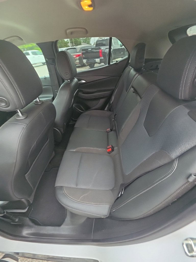 Used 2020 Buick Encore GX Select AWD/4WD image 7