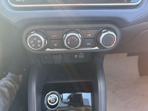 New 2025 Nissan Versa SV w/ Trunk Package image 22