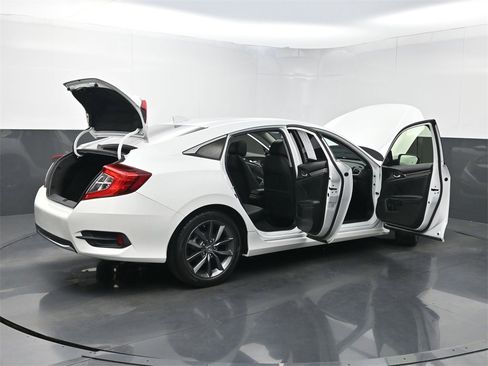 Used 2019 Honda Civic EX-L image 37