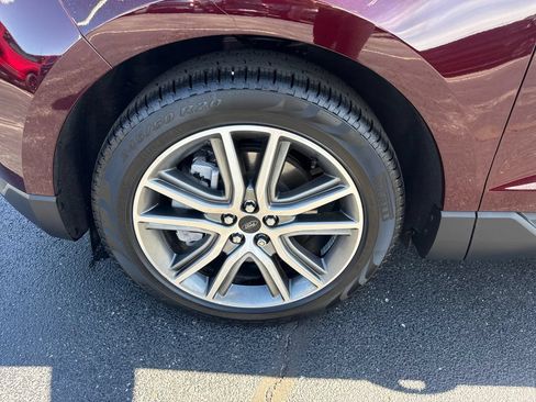 Used 2024 Ford Edge Titanium w/ Equipment Group 301A AWD/4WD image 23