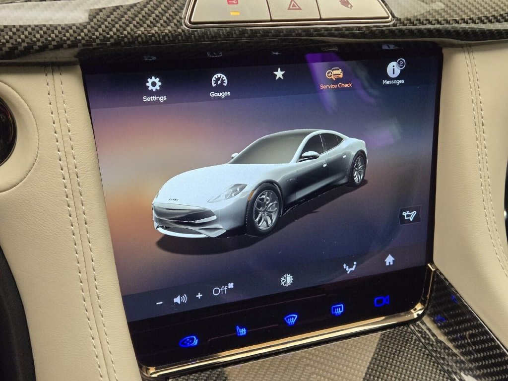 Used 2025 Karma Revero Luxury RWD image 37