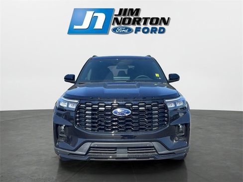 New 2025 Ford Explorer ST-Line image 8